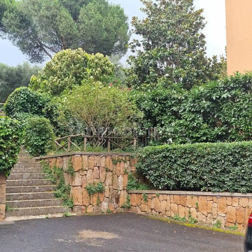 Appartamento in affitto a Monte Porzio Catone