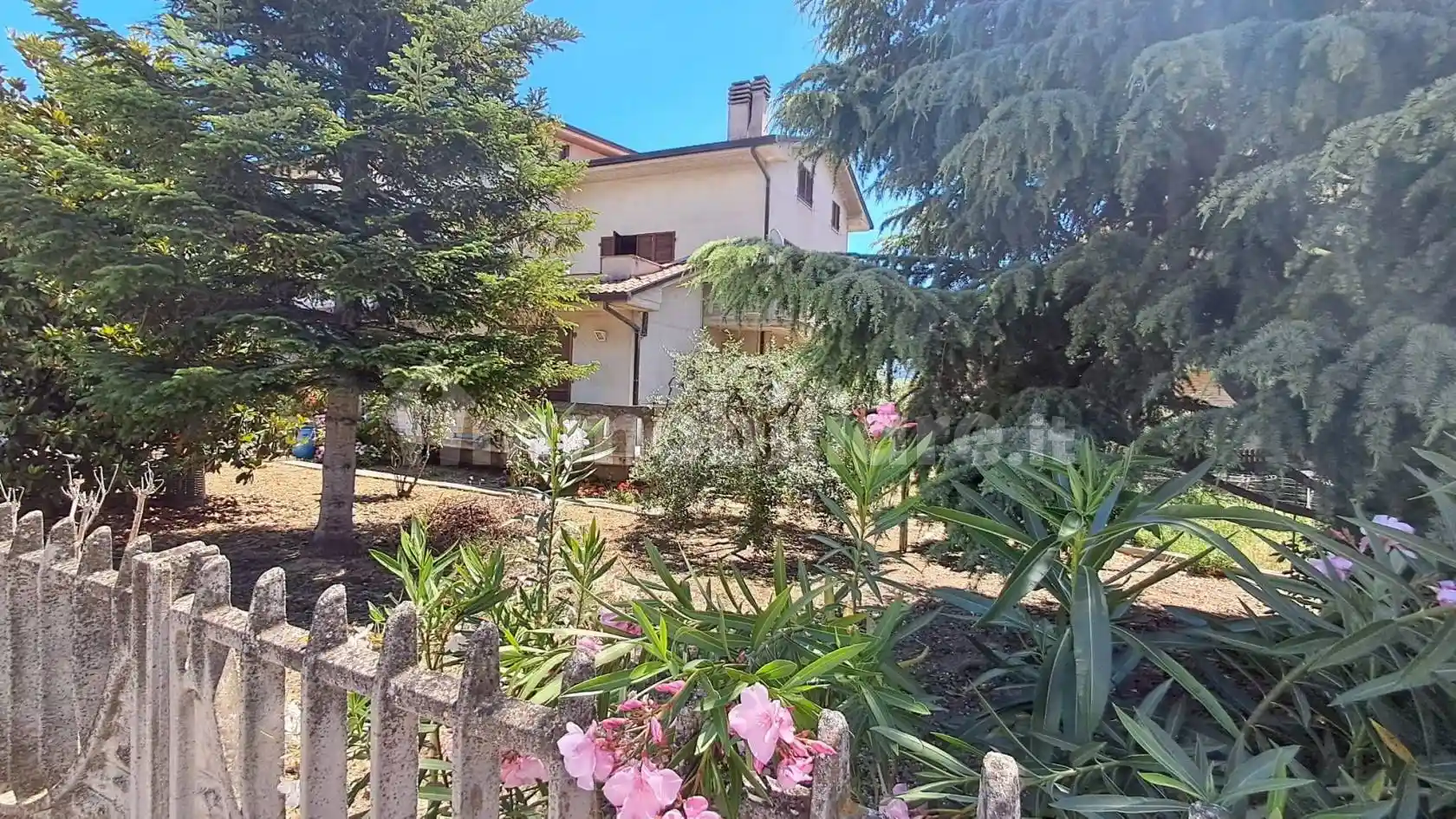 Villa in vendita a Sant'Elpidio a Mare