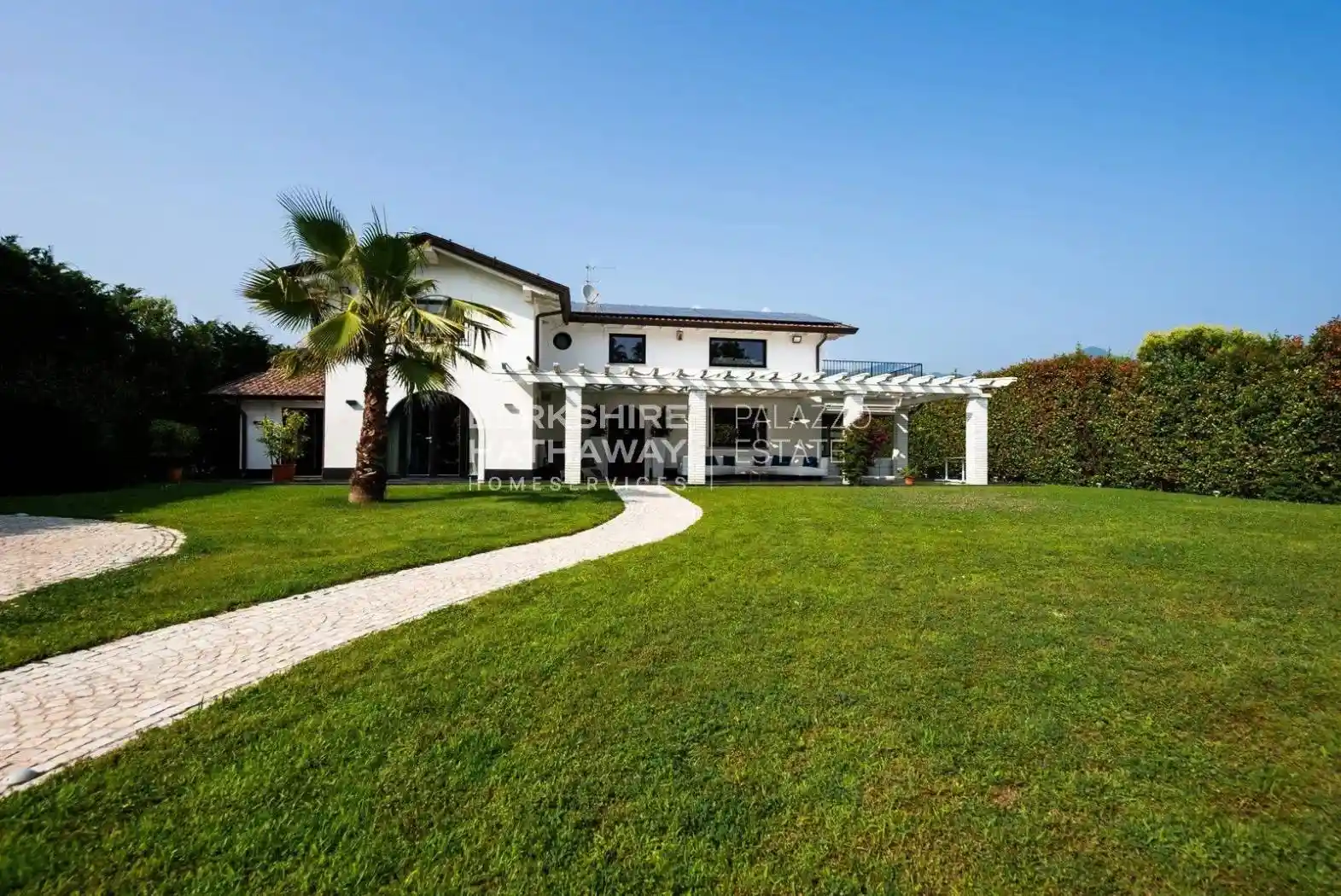 Villa in vendita a Pietrasanta