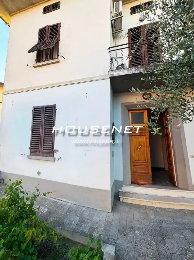 Casa indipendente in vendita a Poggio a Caiano