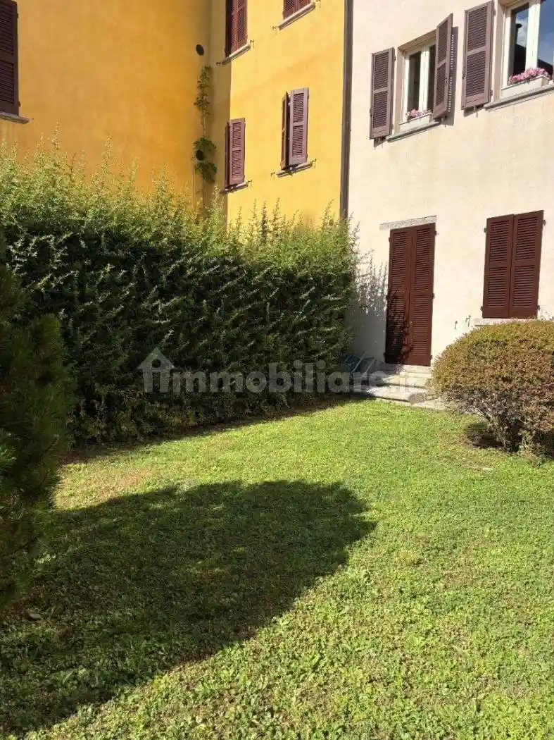 Appartamento in vendita a Oggiono