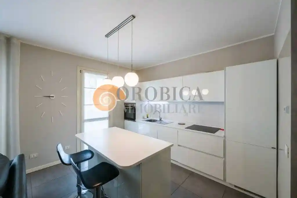 Appartamento in vendita a Bergamo