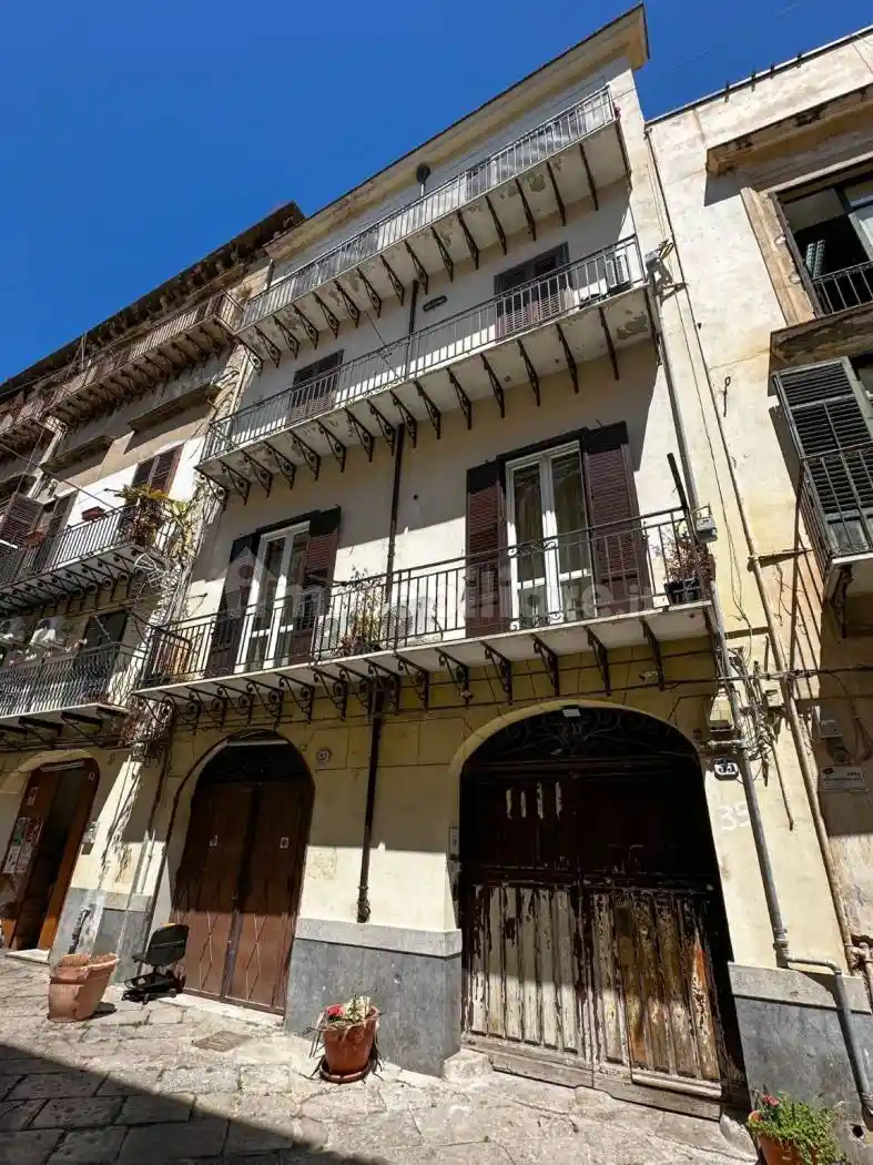 Appartamento in vendita a Palermo
