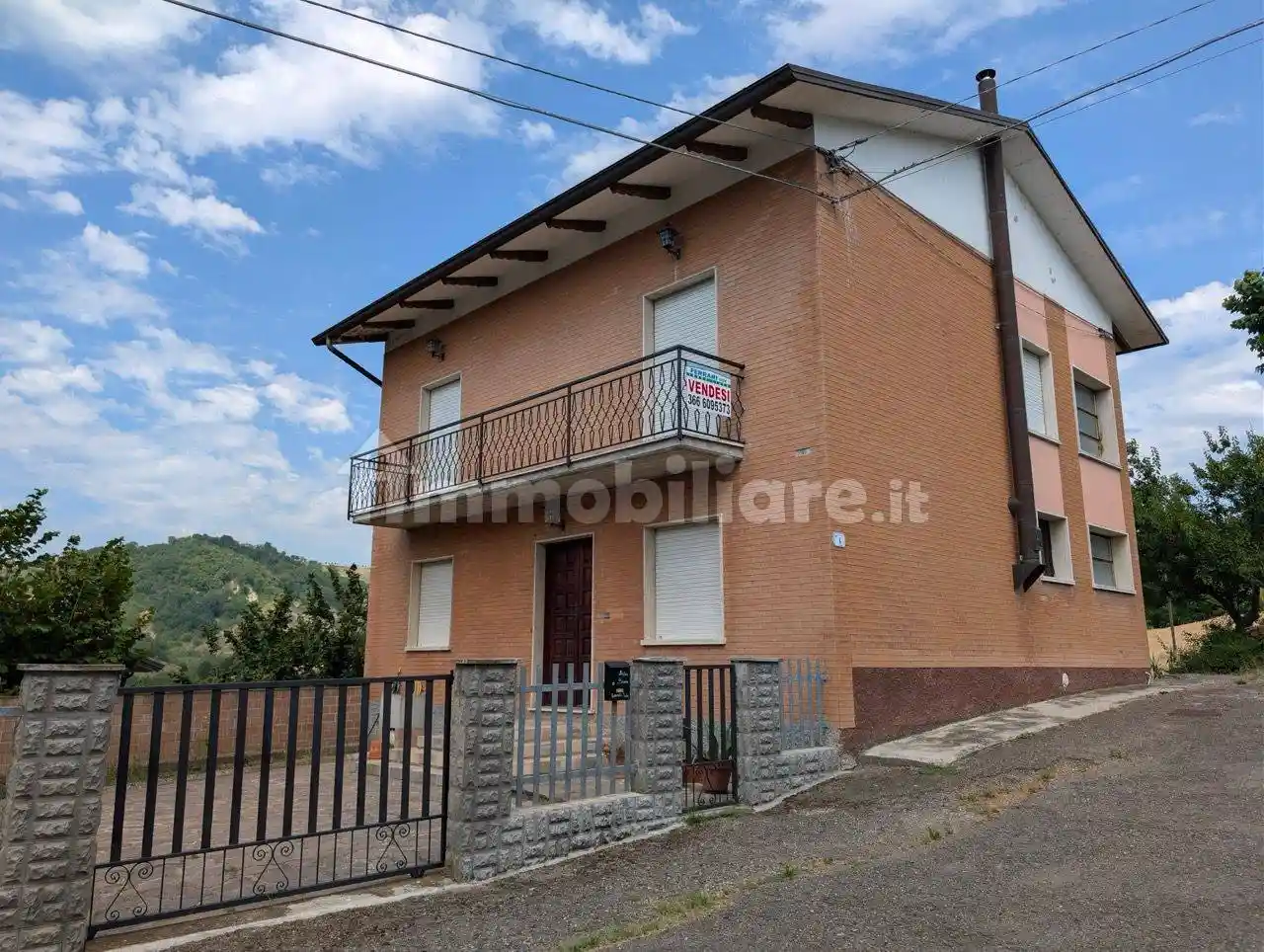 Casa indipendente in vendita a Baiso