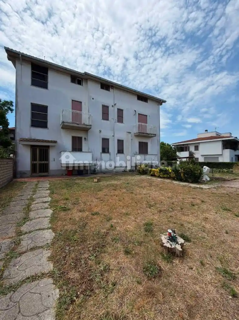Appartamento in vendita a Aprilia