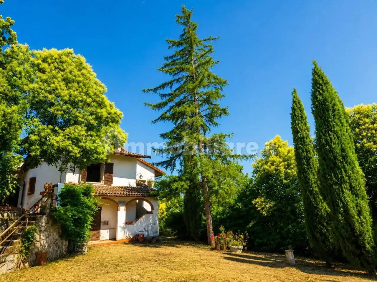 Villa in vendita a Arezzo