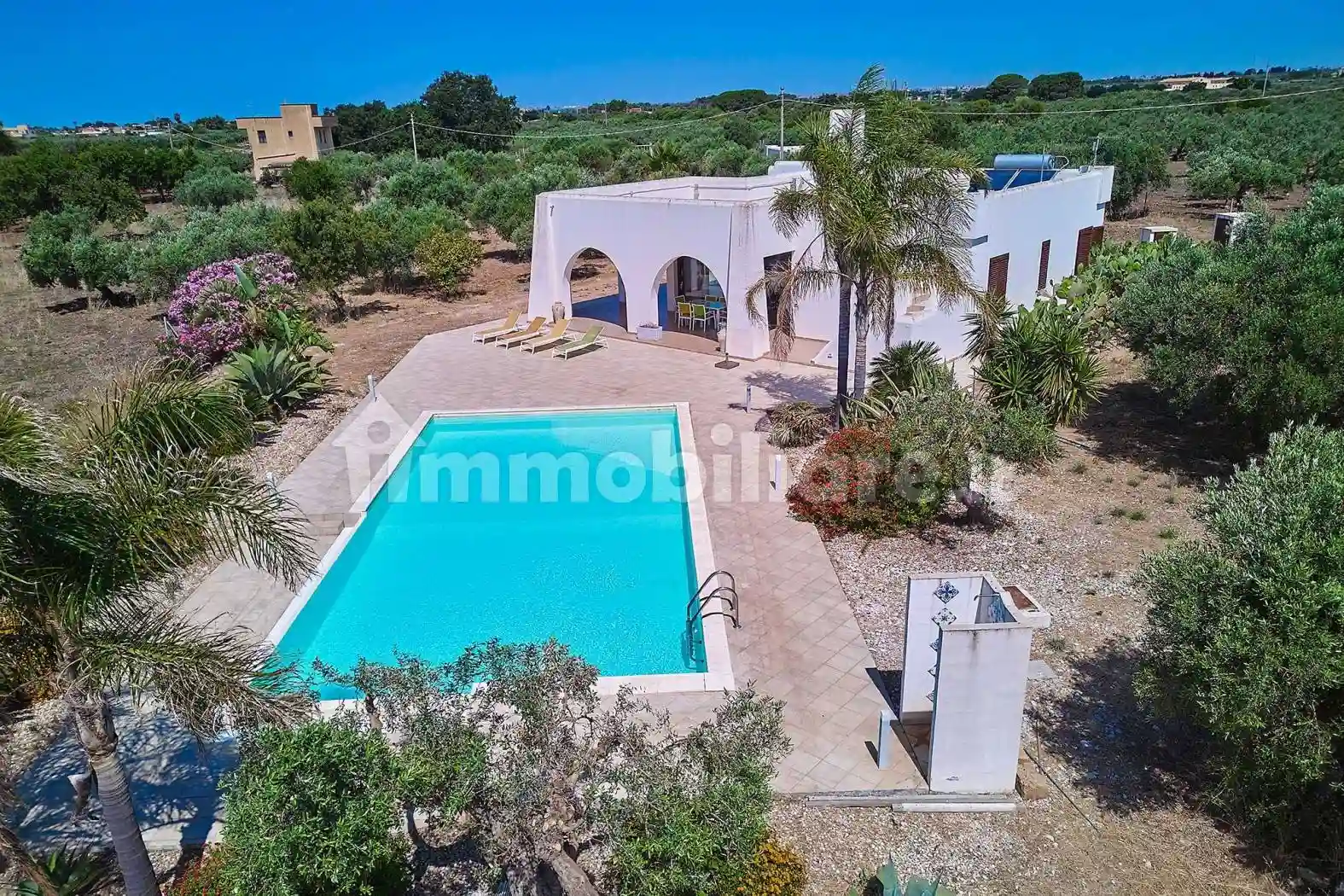 Villa - foto 2
