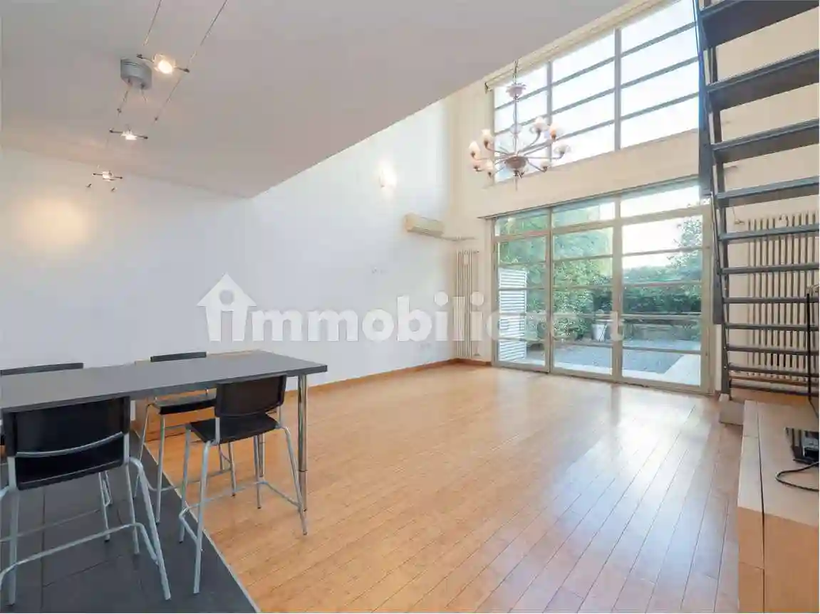 Loft - foto 2