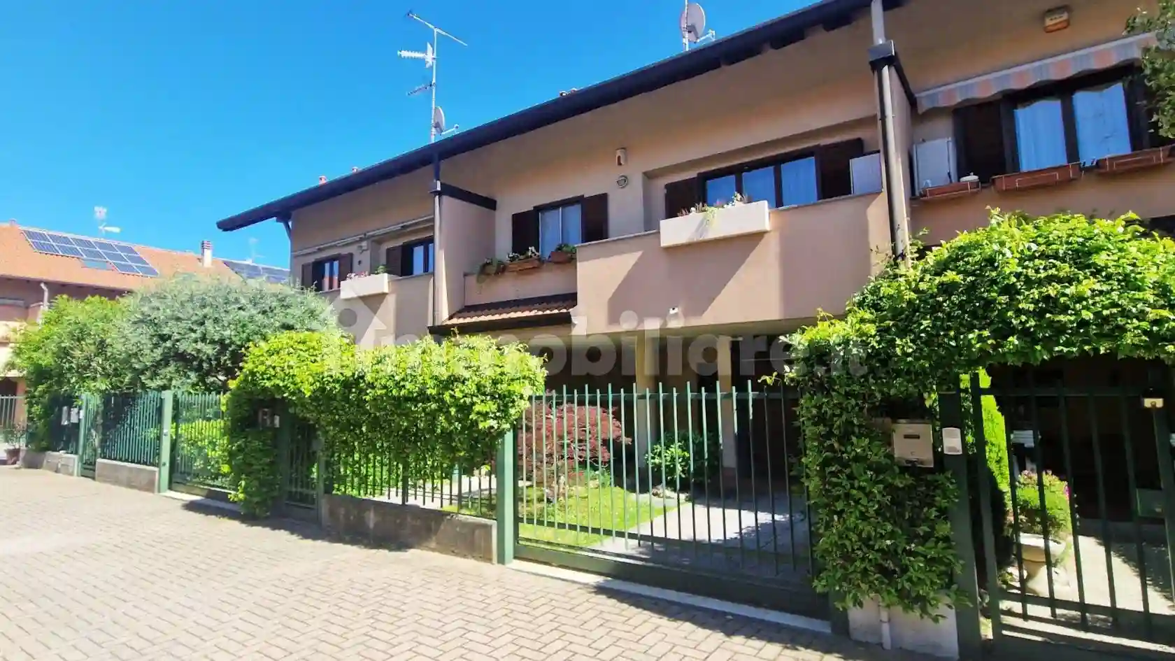 Villetta a schiera - foto 2