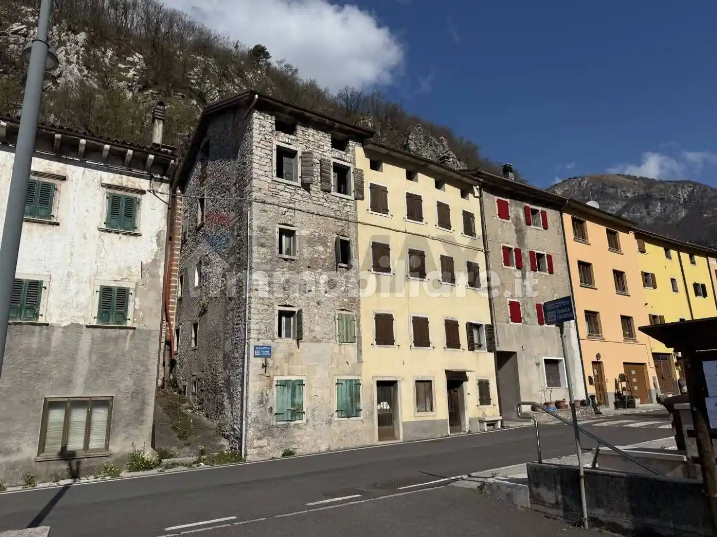 Casa indipendente in vendita a Longarone