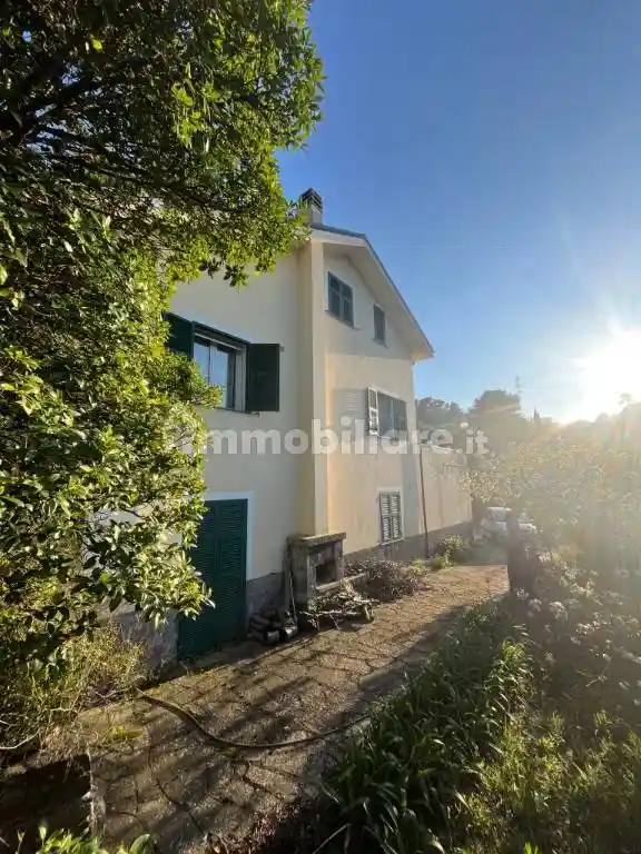 Villa in vendita a Imperia