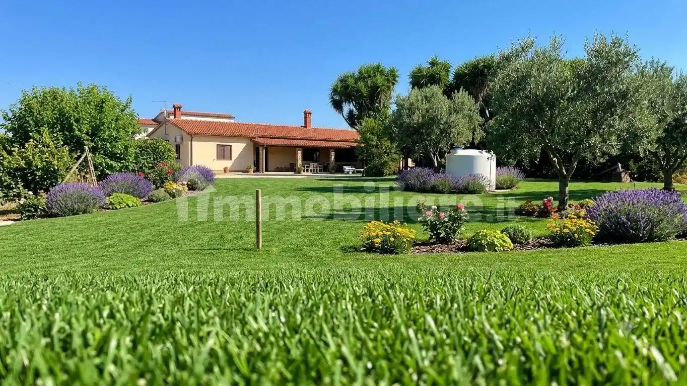 Rustico - Casale in vendita a Roma