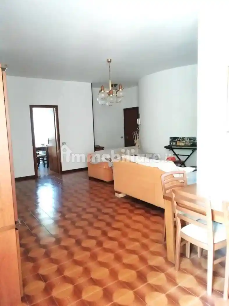 Appartamento in vendita a Carate Brianza