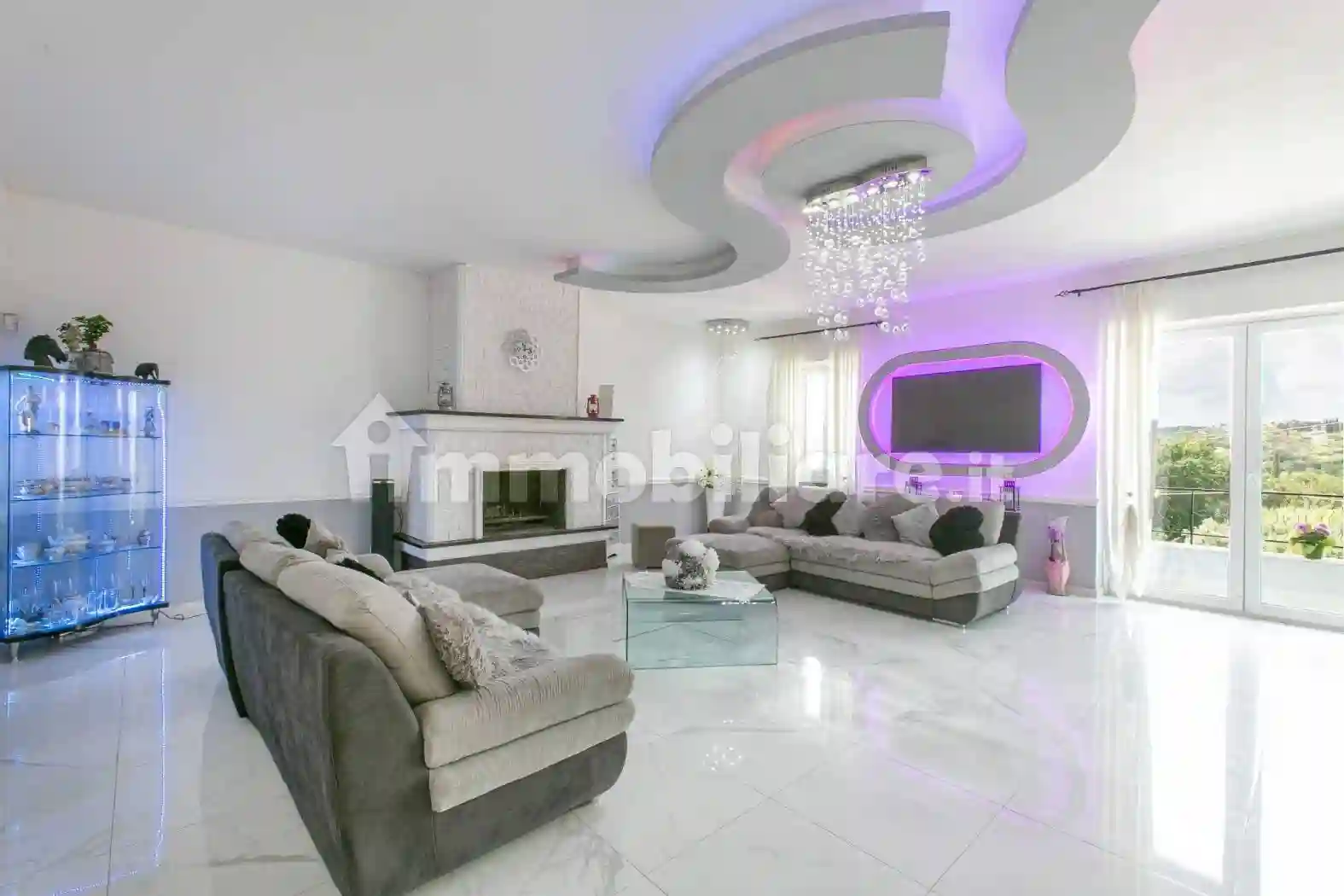 Villa - foto 2