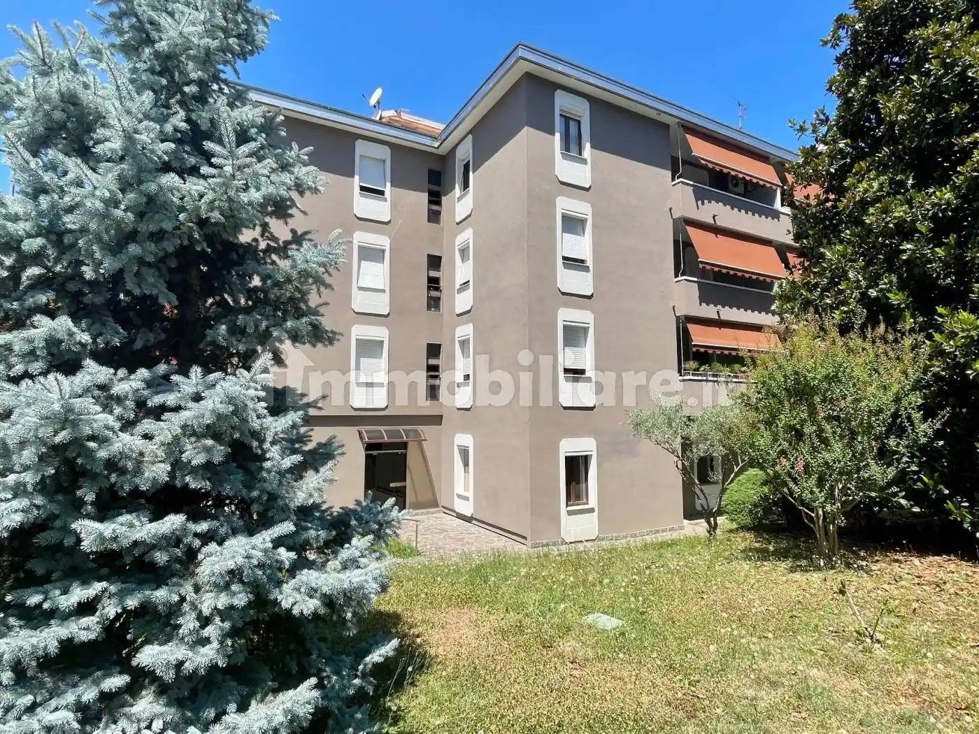 Appartamento in vendita a Monza