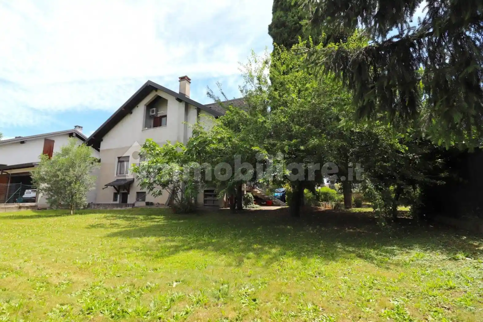Villa in vendita a Samarate