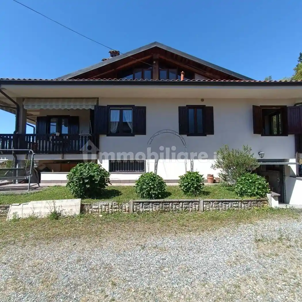Villa in vendita a Rivara
