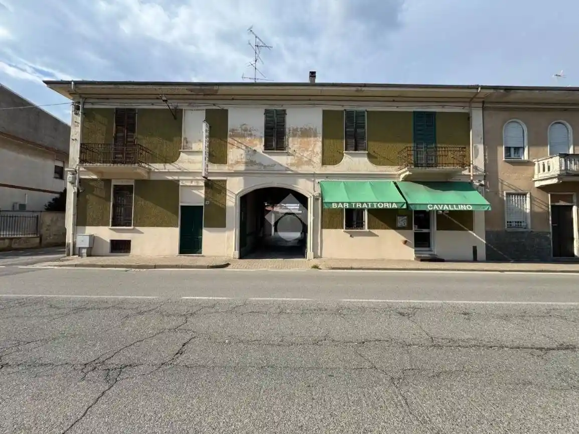 Casa indipendente in vendita a Galliate