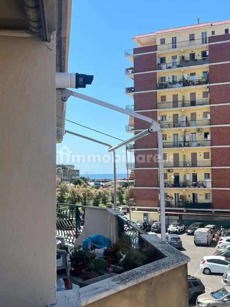 Appartamento in affitto a Ladispoli