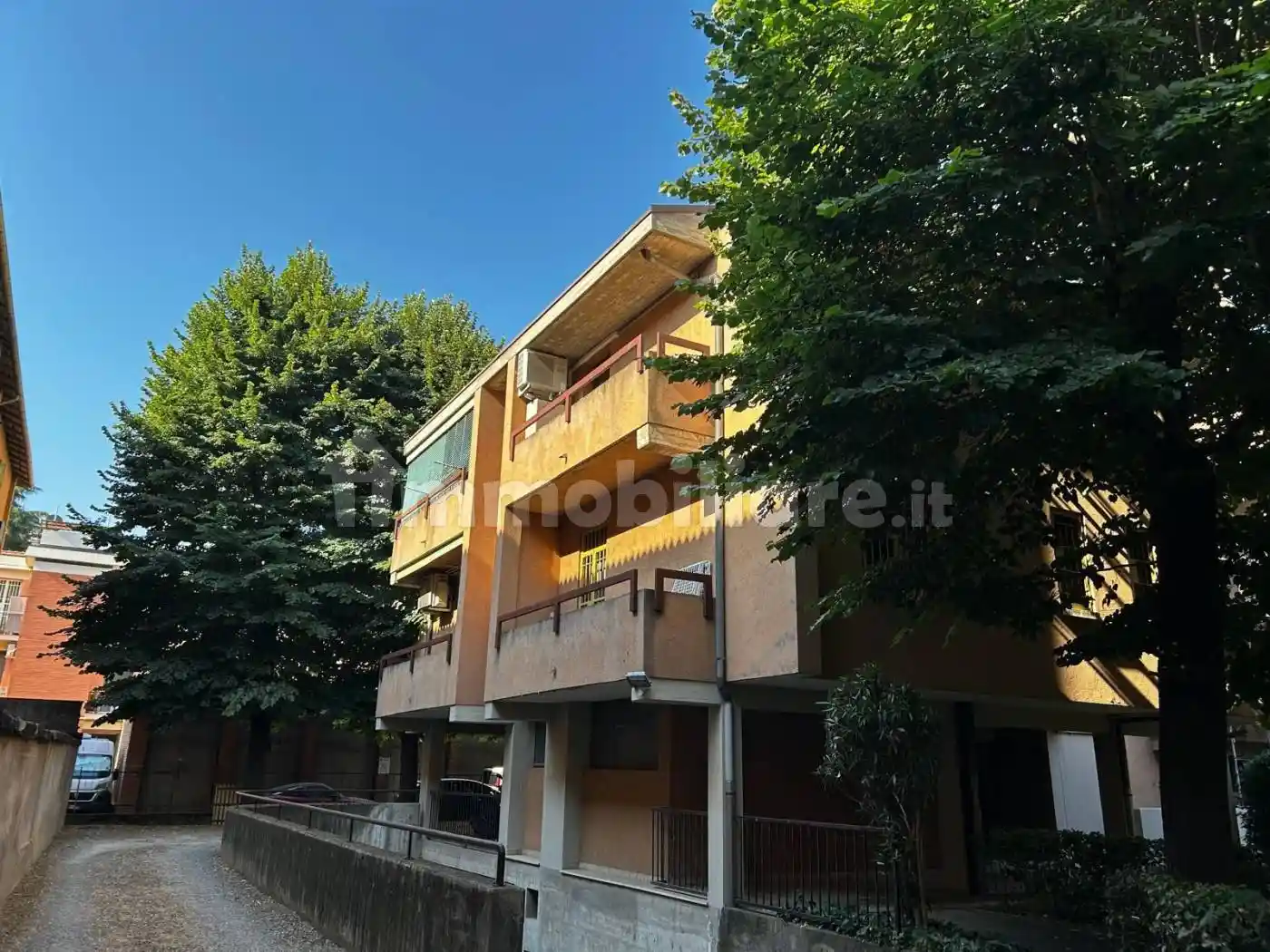 Appartamento in vendita a Bologna