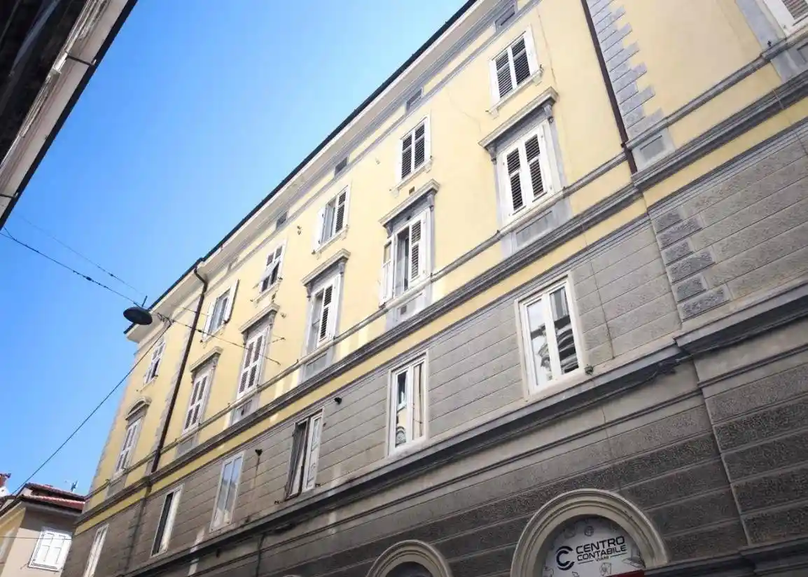 Appartamento in vendita a Trieste