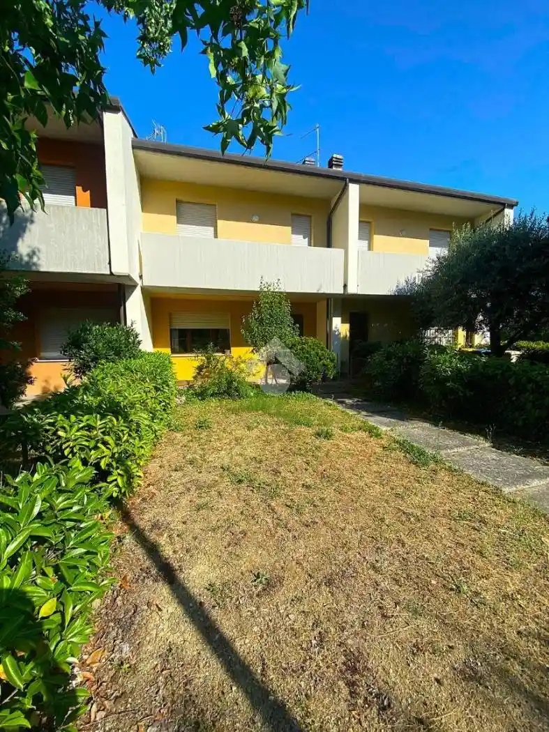 Casa indipendente in vendita a Meldola
