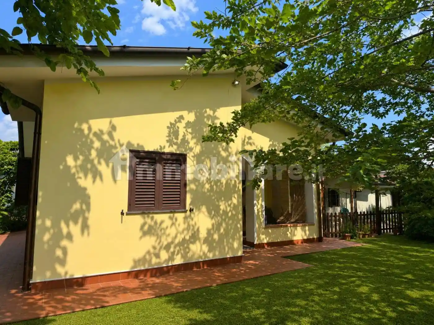 Villa in vendita a Viareggio