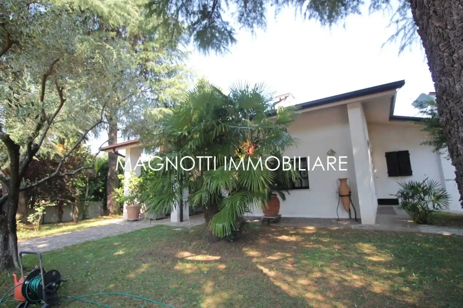 Villa in vendita a Buttrio