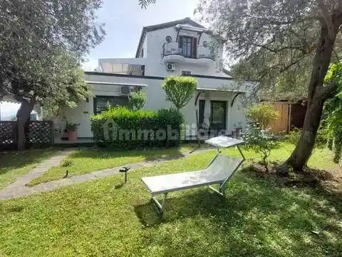 Villa in vendita a Vico Equense