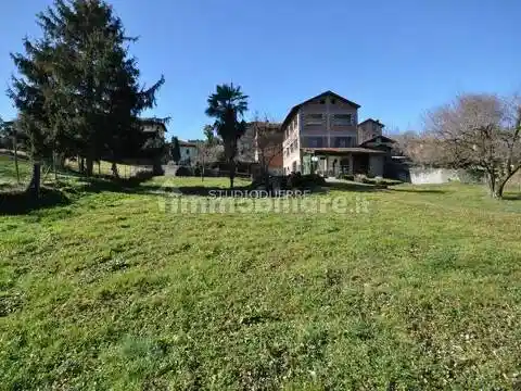 Rustico - Casale in vendita a Leggiuno