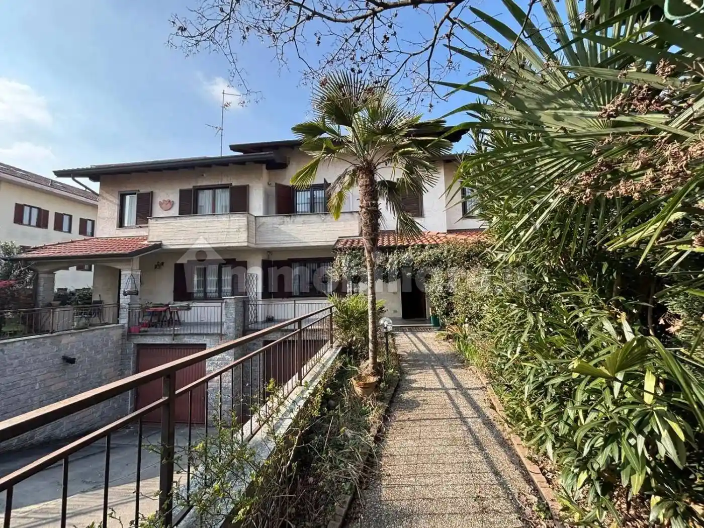 Villa in vendita a Cislago