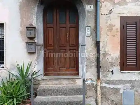 Appartamento in vendita a Carbognano