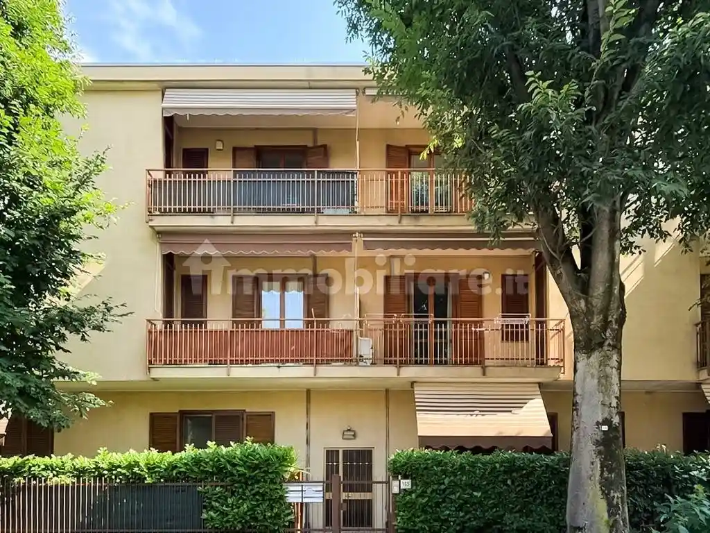 Appartamento in vendita a Senago