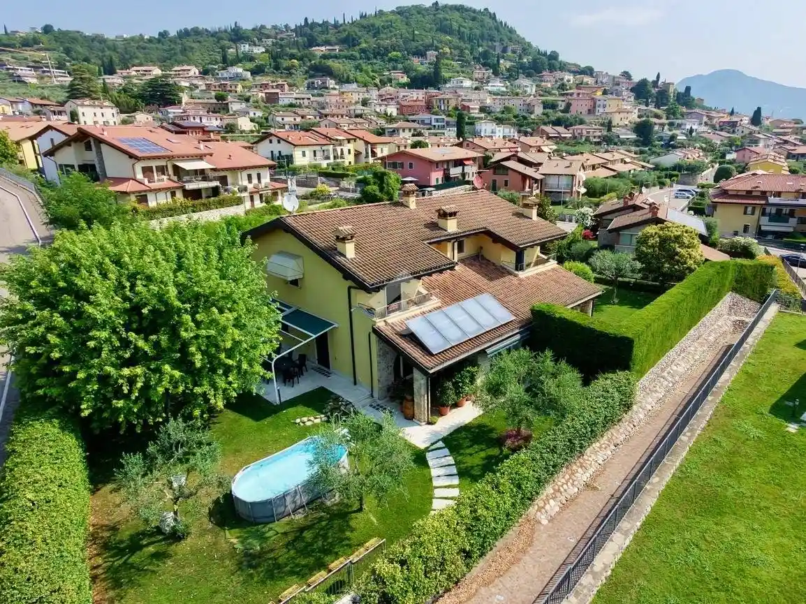 Villa in vendita a Cavaion Veronese