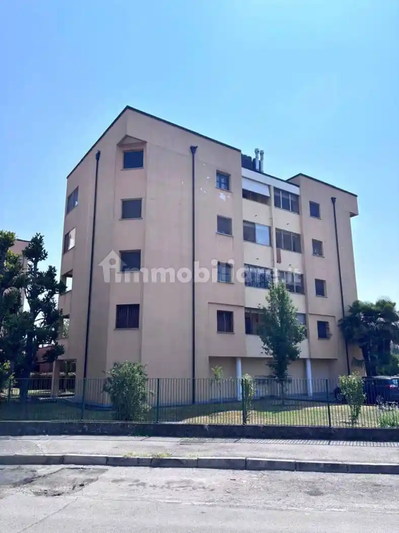 Appartamento in vendita a Tavazzano con Villavesco