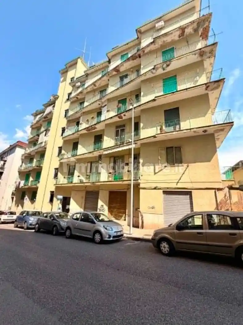 Appartamento in vendita a Salerno