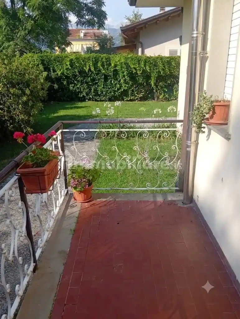 Appartamento in vendita a Massa