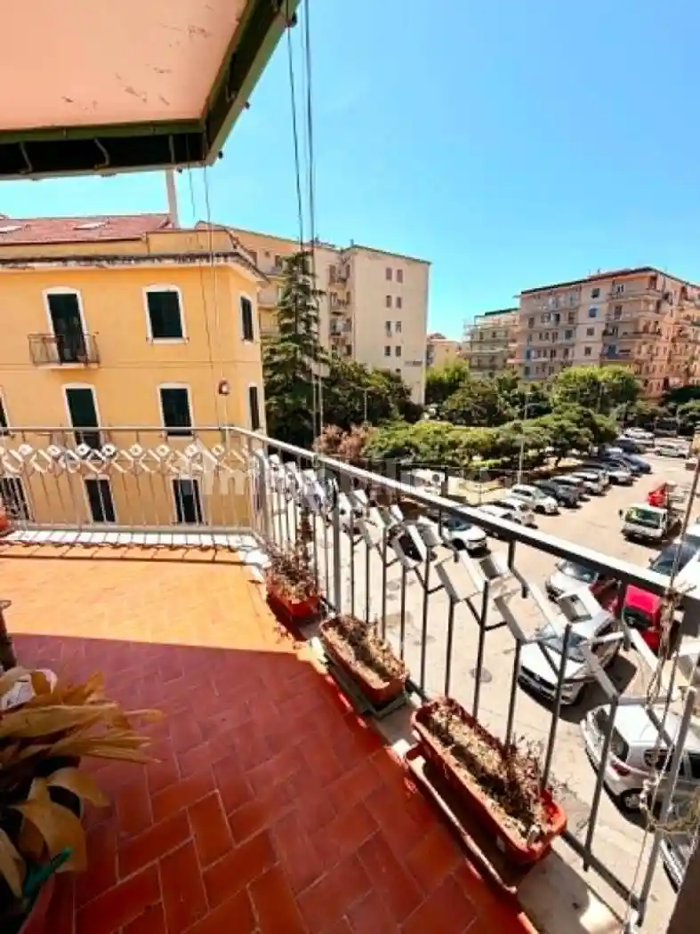 Appartamento in vendita a Salerno