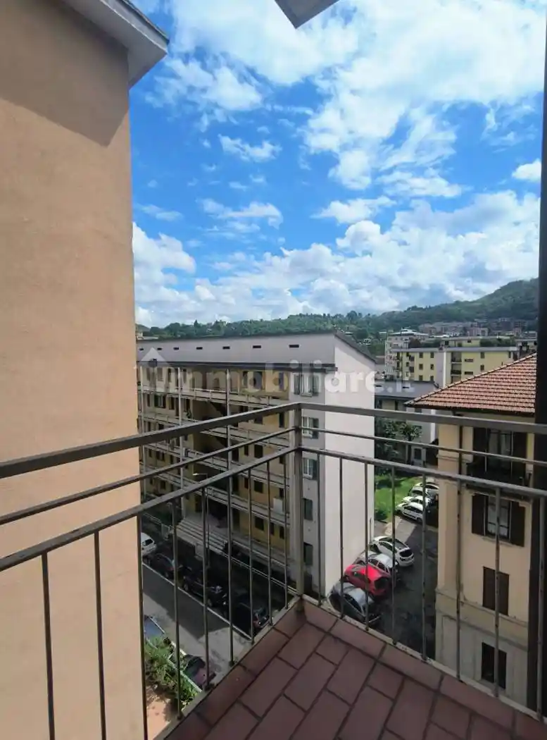 Appartamento in affitto a Como