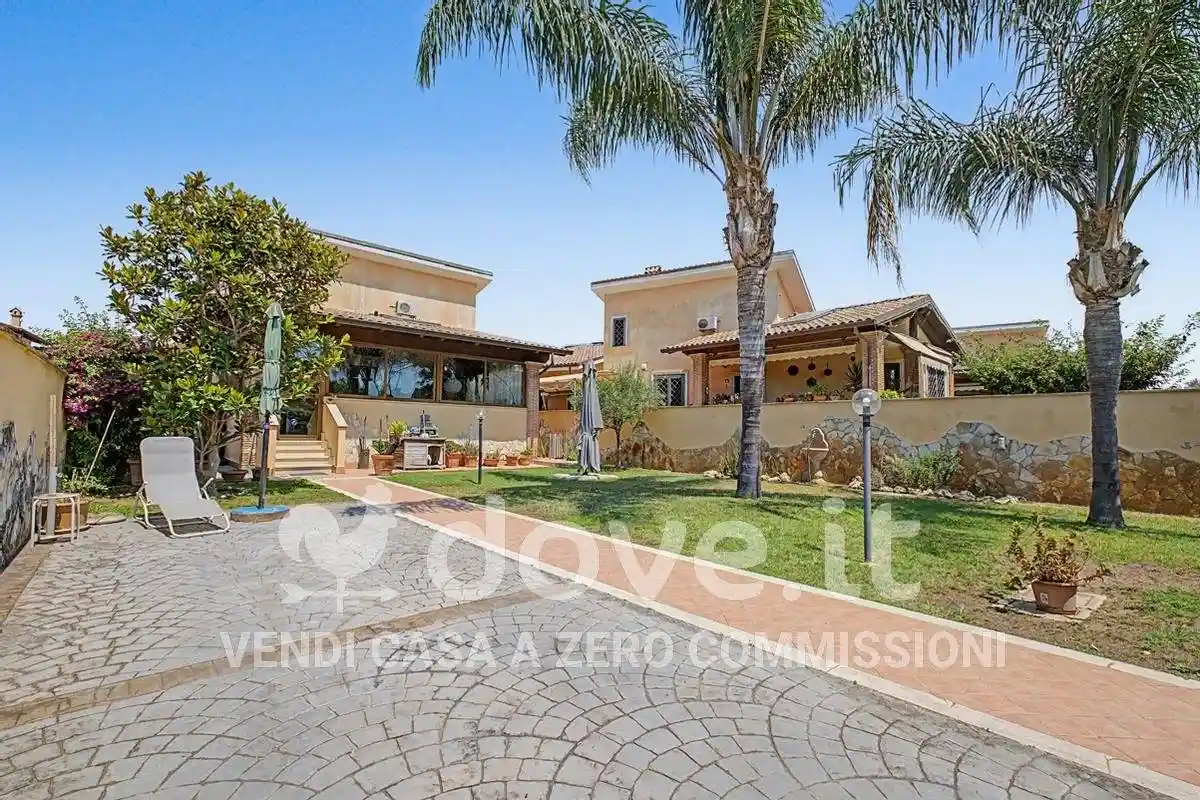 Villa in vendita a Roma