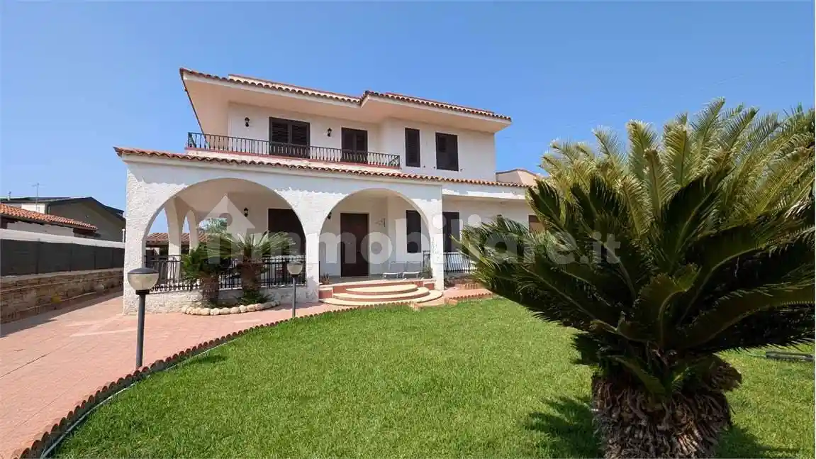 Villa in affitto a Siracusa