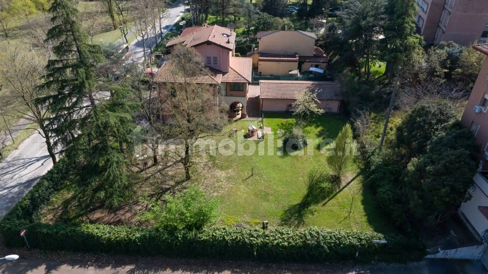 Villa in vendita a Castel San Pietro Terme