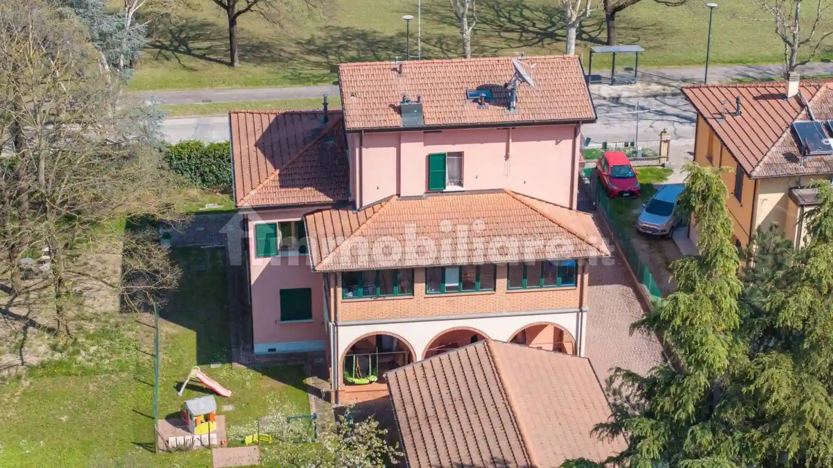 Villa - foto 2