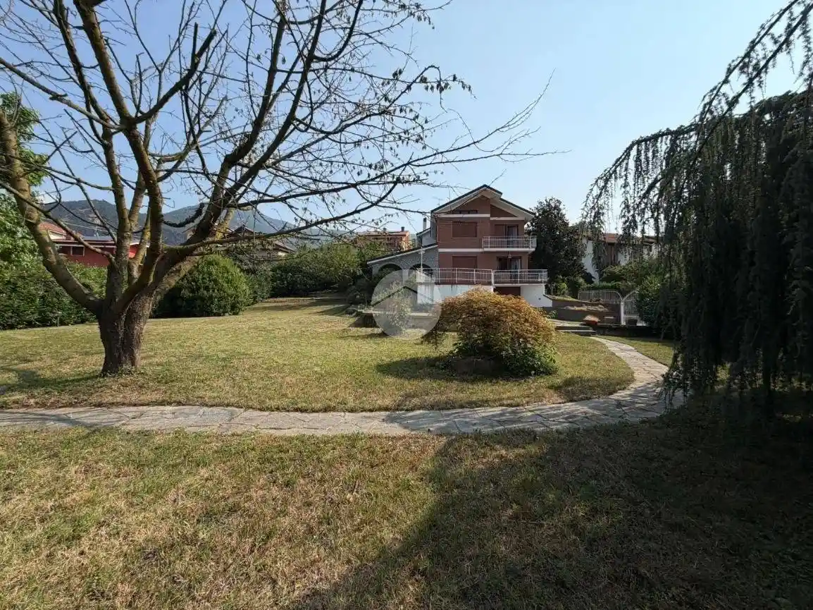 Villa in vendita a Almese