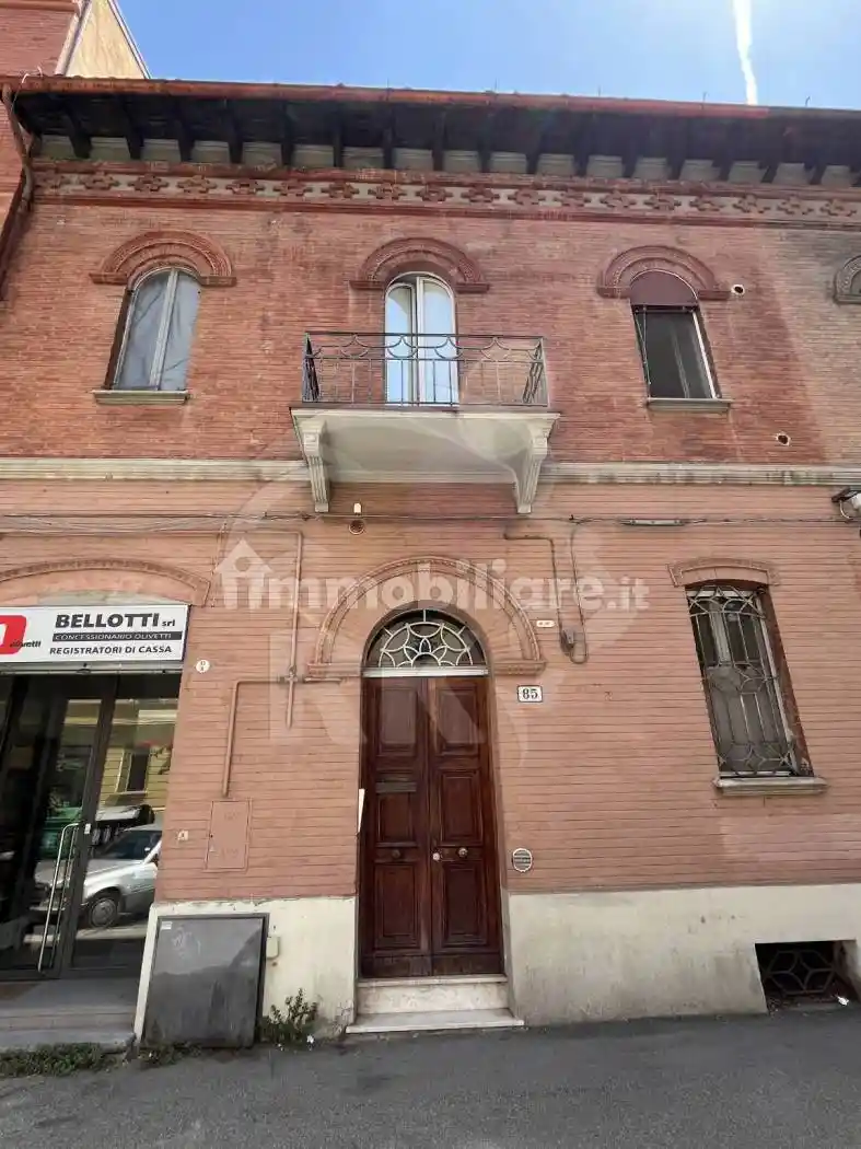 Appartamento in vendita a Bologna