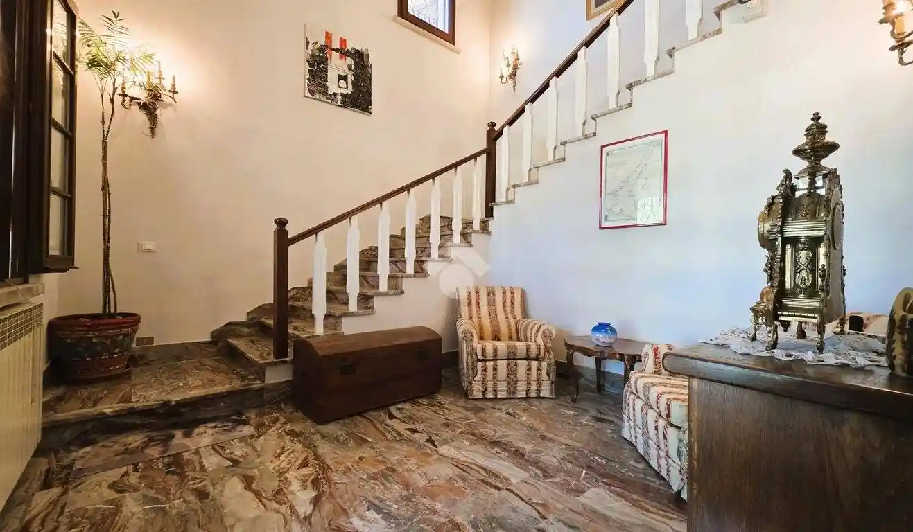 Villa in vendita a Curtatone