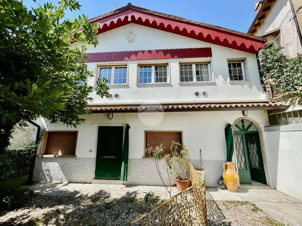 Appartamento in vendita a Garda