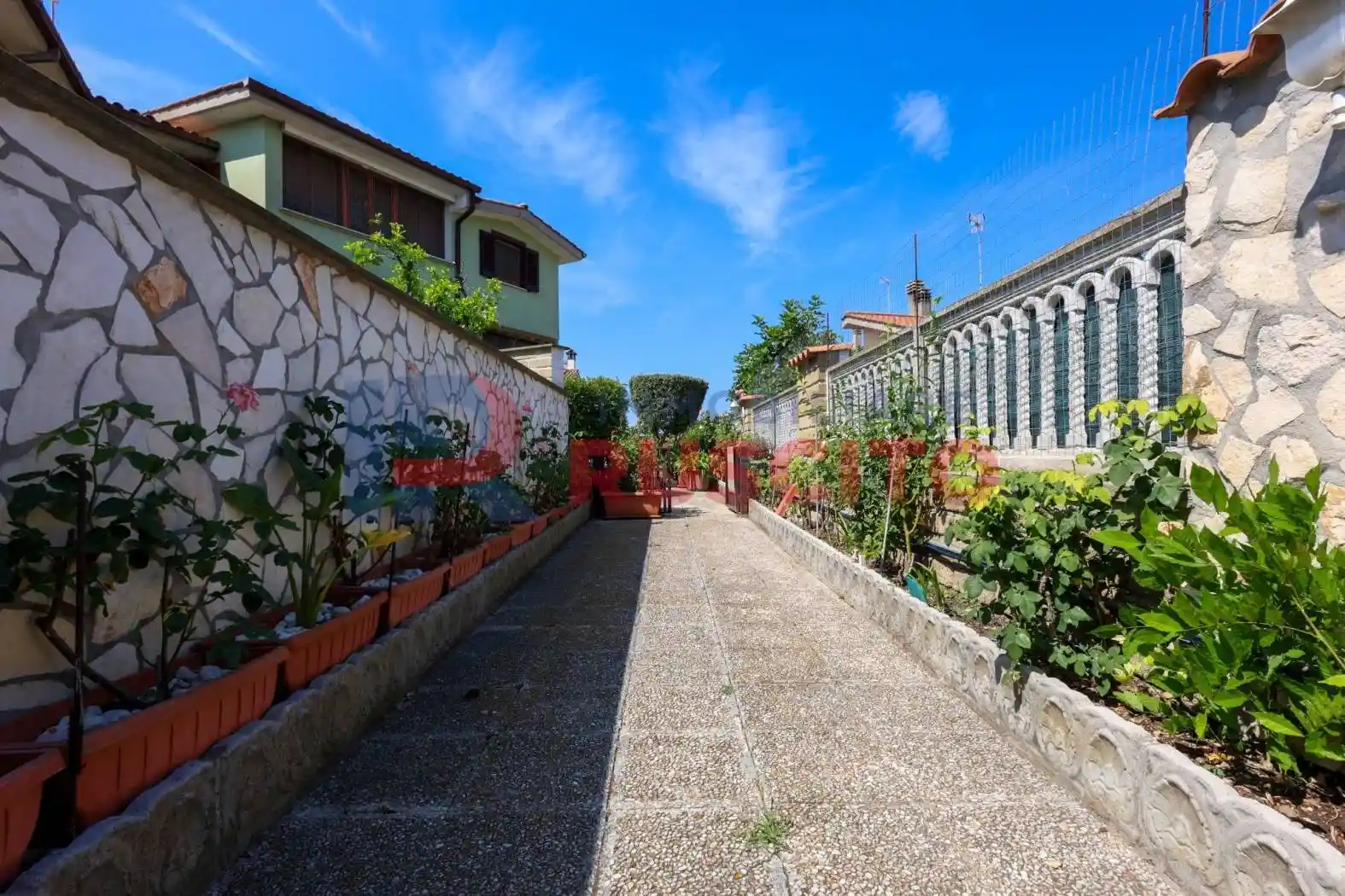 Villa in vendita a Ladispoli