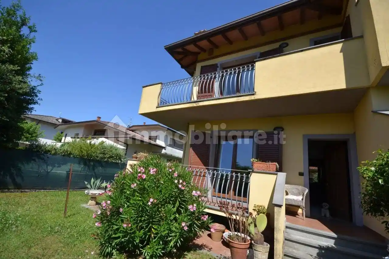 Villa in vendita a Pietrasanta