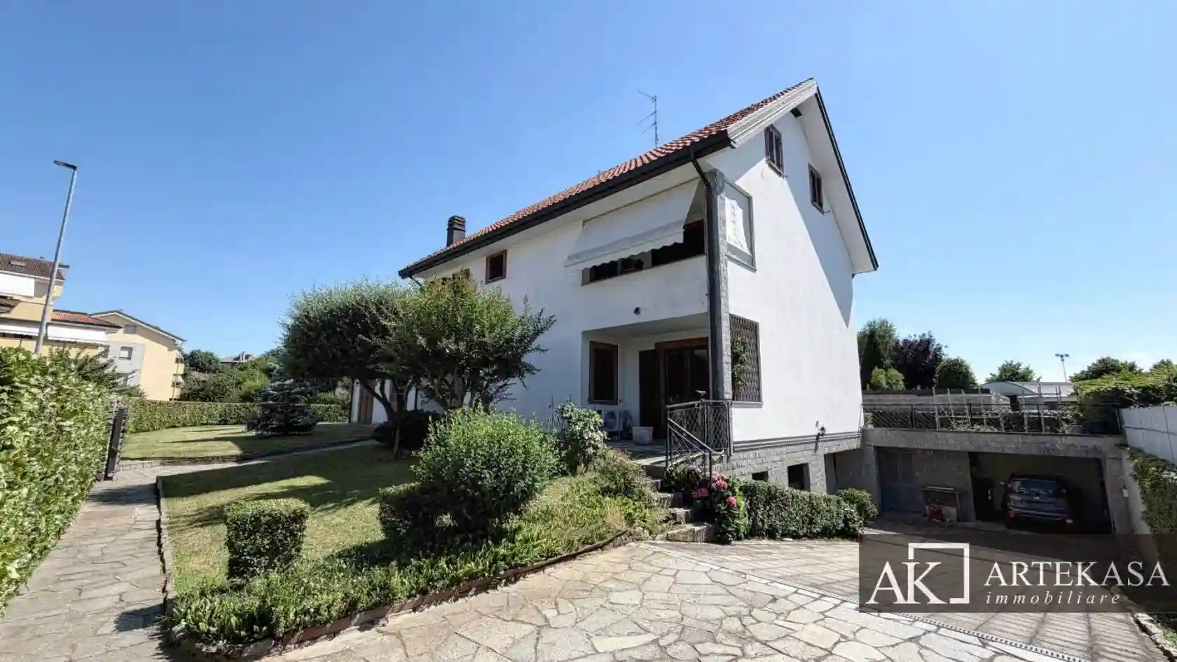 Villa - foto 2